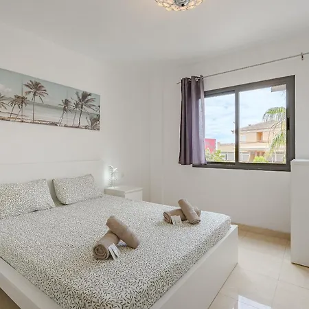 Casa Independiente Con Piscina Privada * アデヘ