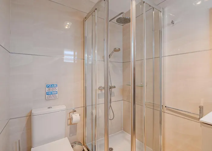 Casa Independiente Con Piscina Privada Villa *